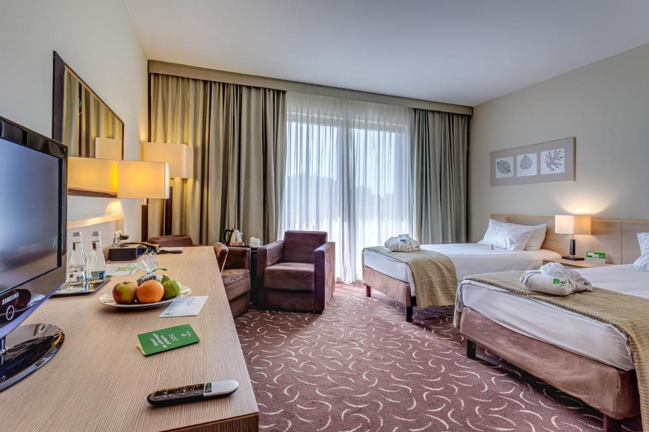 Holiday Inn Resort Warsaw Jozefow By Ihg Exteriér fotografie