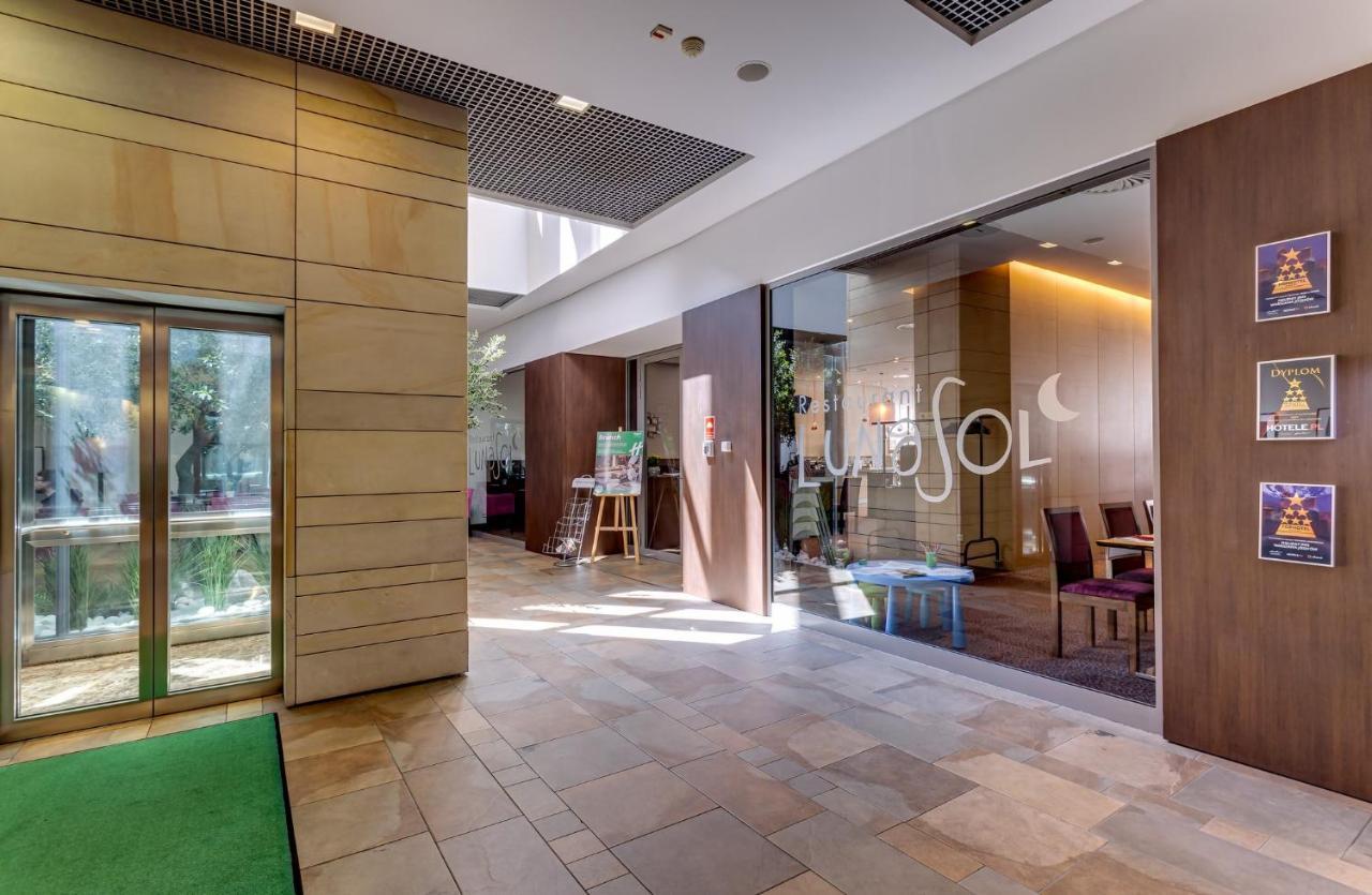 Holiday Inn Resort Warsaw Jozefow By Ihg Exteriér fotografie